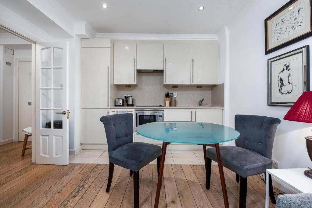 Chic Apartment - Fabulous Central Location In Zone 1 Londen Buitenkant foto